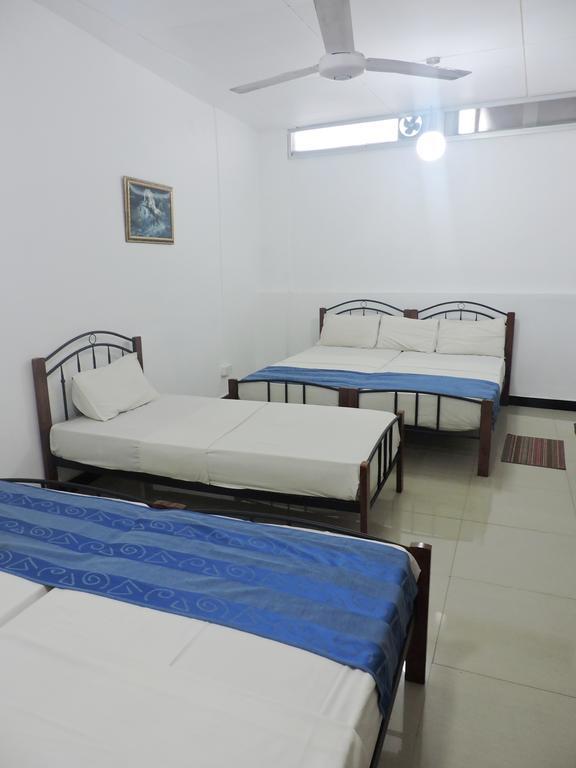 Charlton Kandy City Rest Extérieur photo
