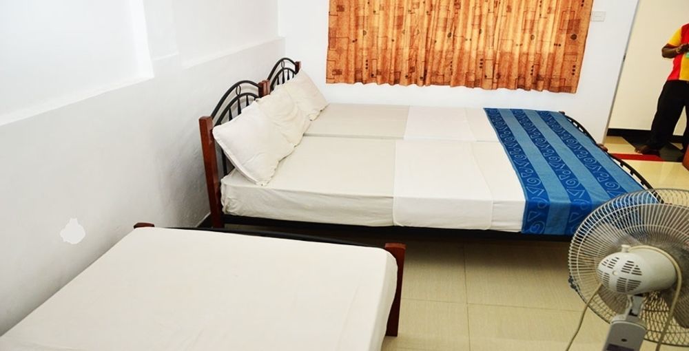Charlton Kandy City Rest Extérieur photo