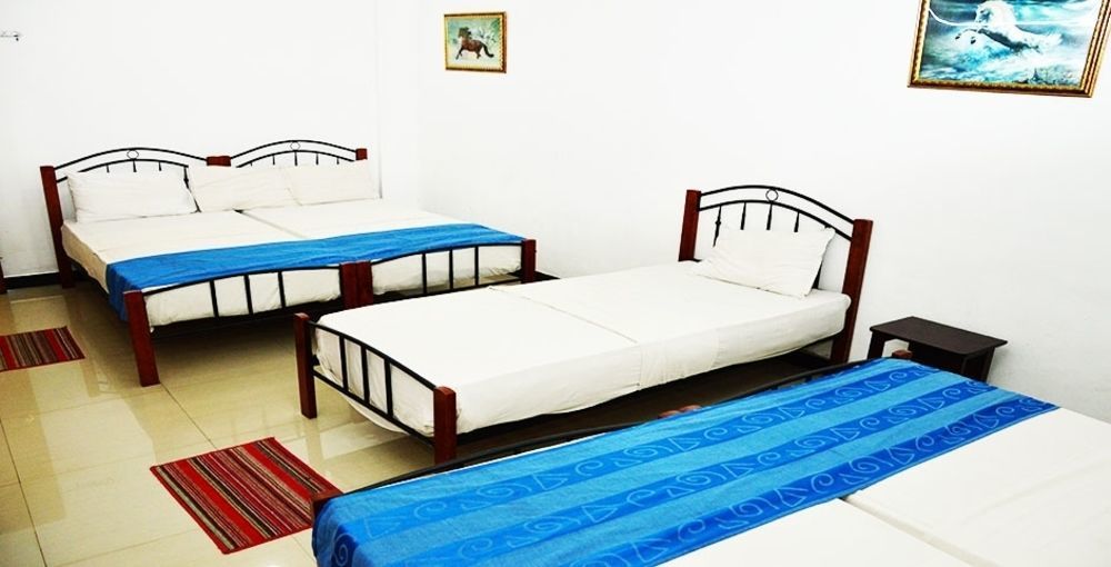 Charlton Kandy City Rest Extérieur photo