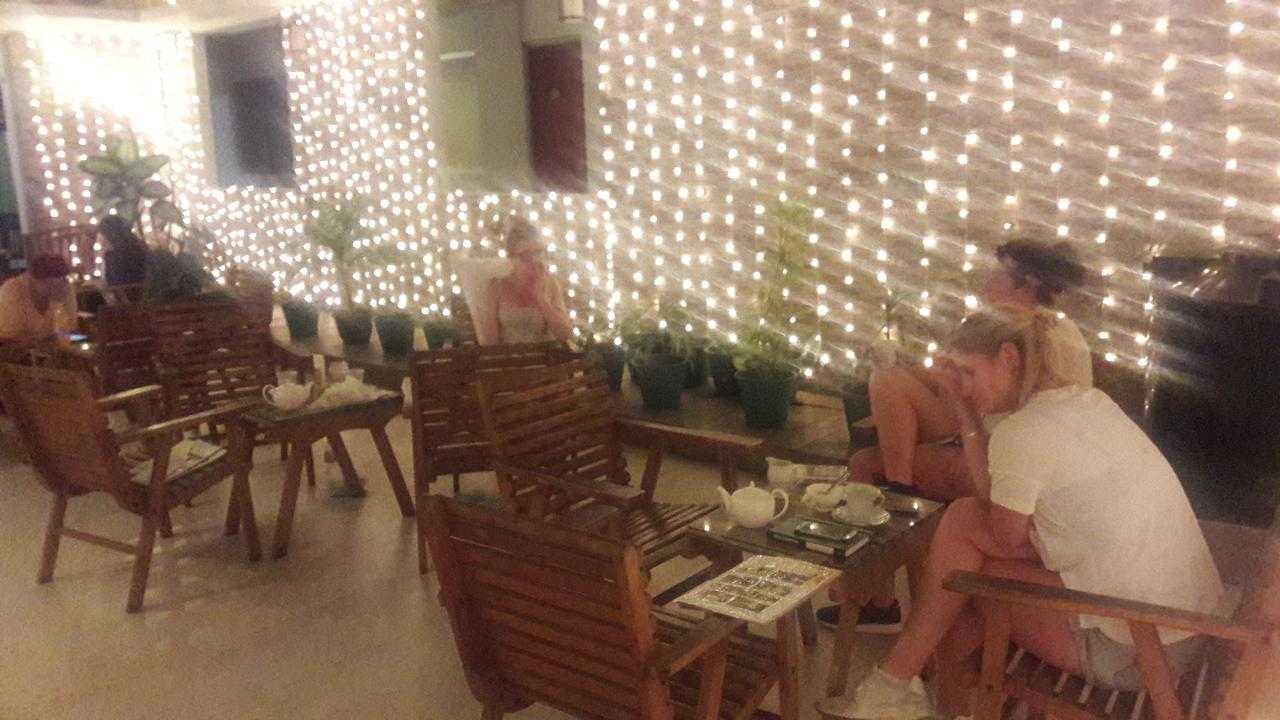 Charlton Kandy City Rest Extérieur photo